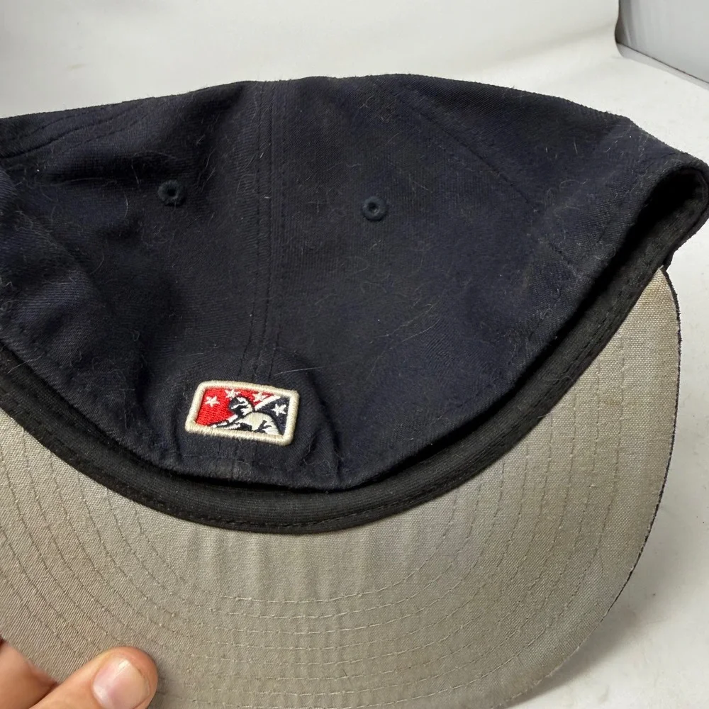New Era Portland Sea Dogs MiLB Fitted Hat 7 3/8 Black White Mesh Star Pattern